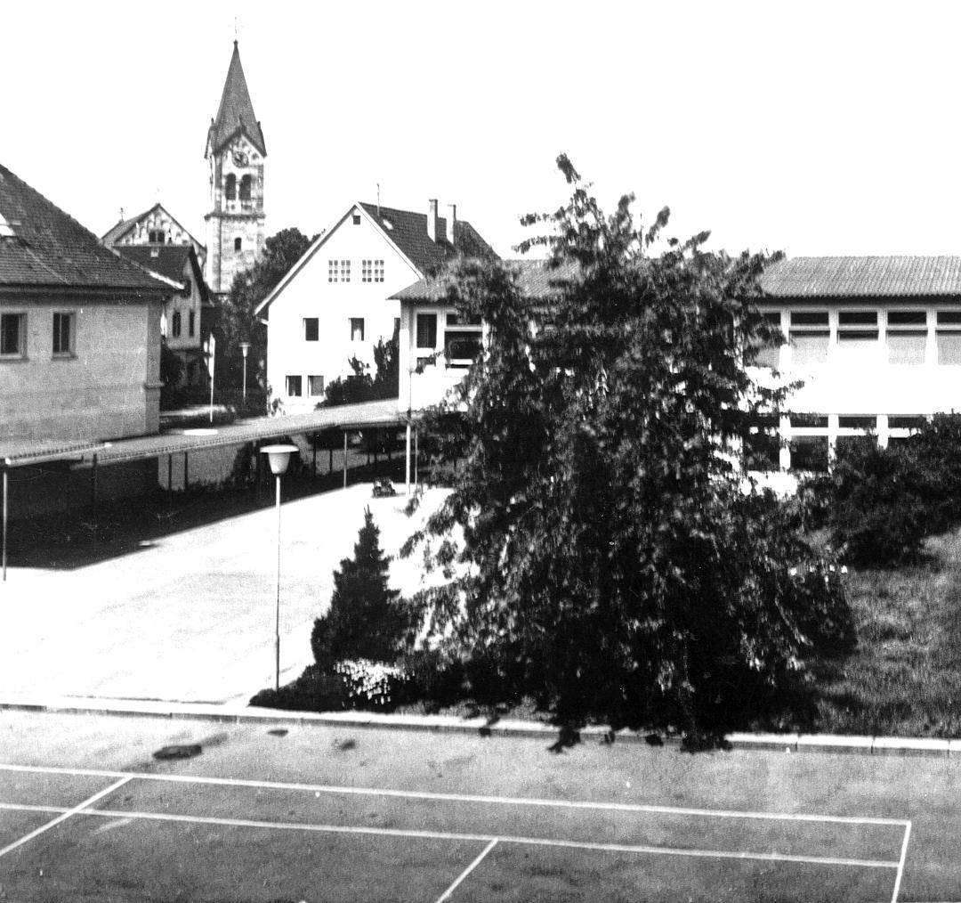 1969