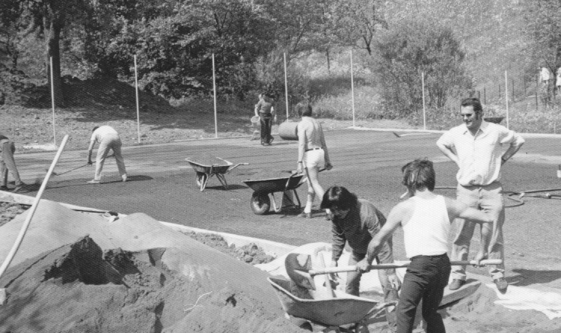 1973