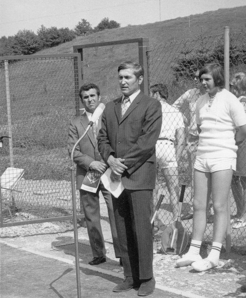1973 2